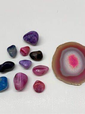 Polished Agate Slice with Assorted Tumbled Gemstones - Pink & Purple Set